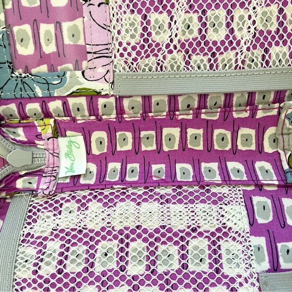 Vera Bradley quilted zip up make up cosmetic bag with handles - Picture 8 of 12